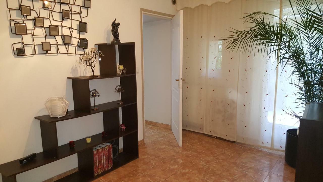 Appartement Carnus Rodez Bagian luar foto