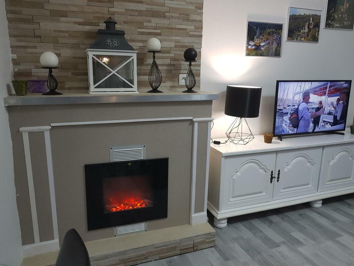 Appartement Carnus Rodez Bagian luar foto